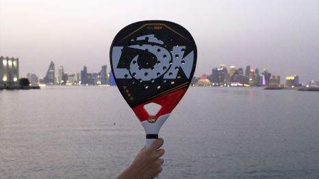 LOK, play padel with your own accent